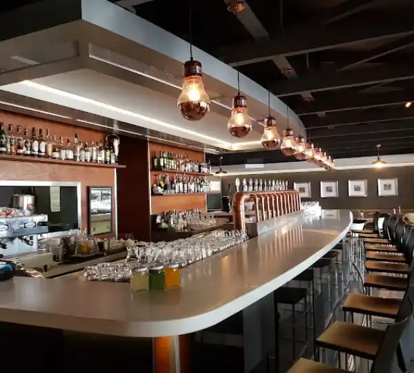 Carbon Bistro