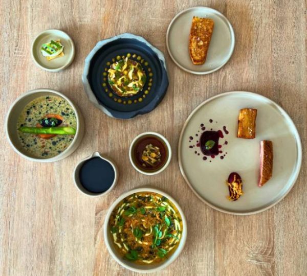 Embarc Restaurant
