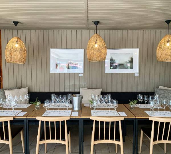 Embarc Restaurant